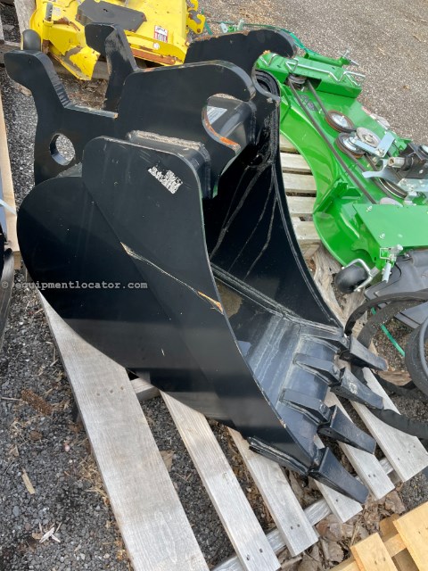 John Deere BYT10990 Image 1