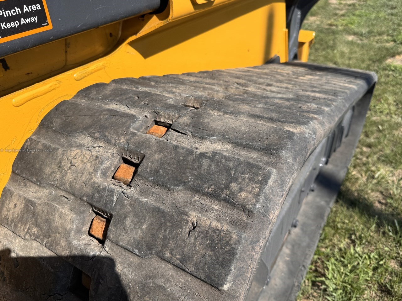 2023 John Deere 333G Image 10