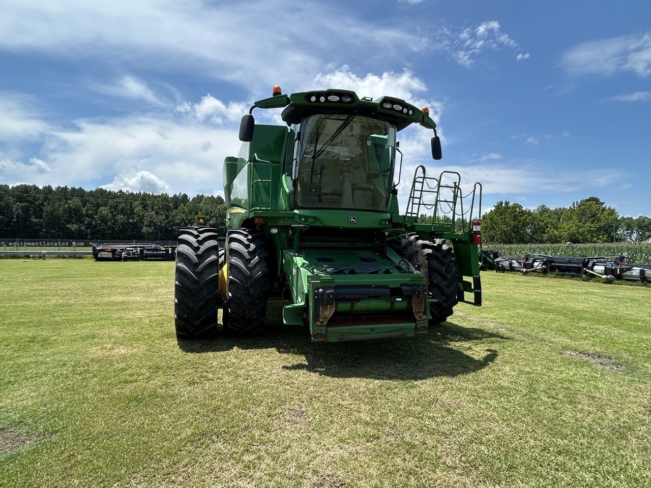 2016 John Deere S690 Image 10