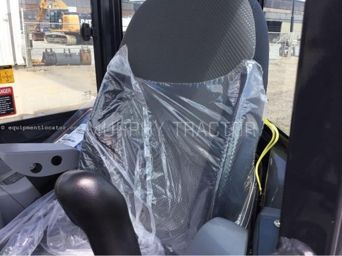 2023 John Deere 35 P Image 10