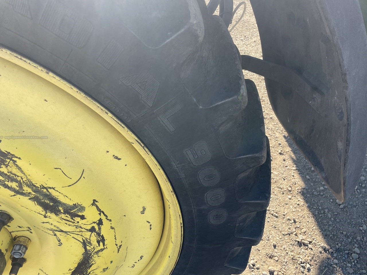 2003 John Deere 4710 Image 10