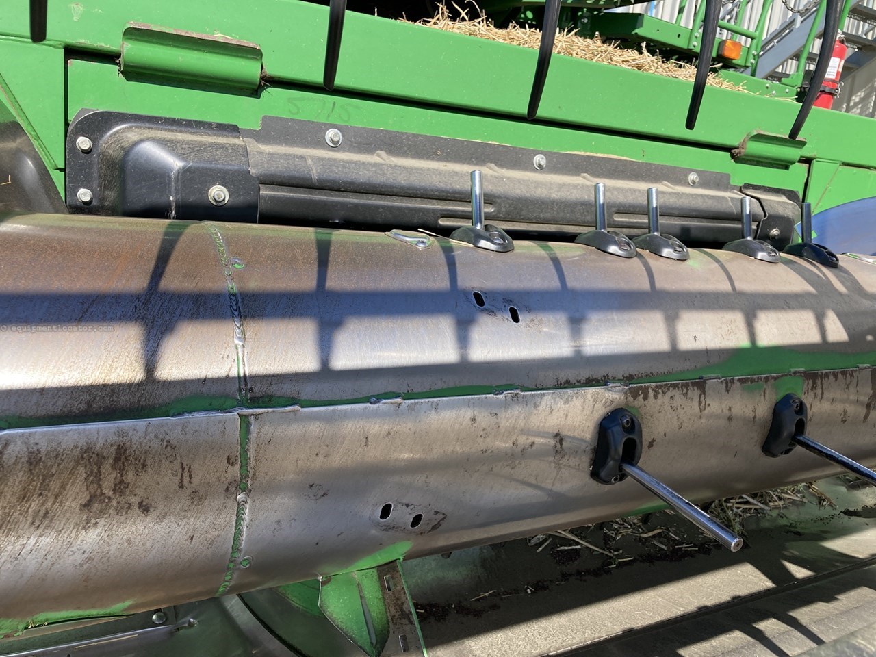 2014 John Deere 630F Image 10