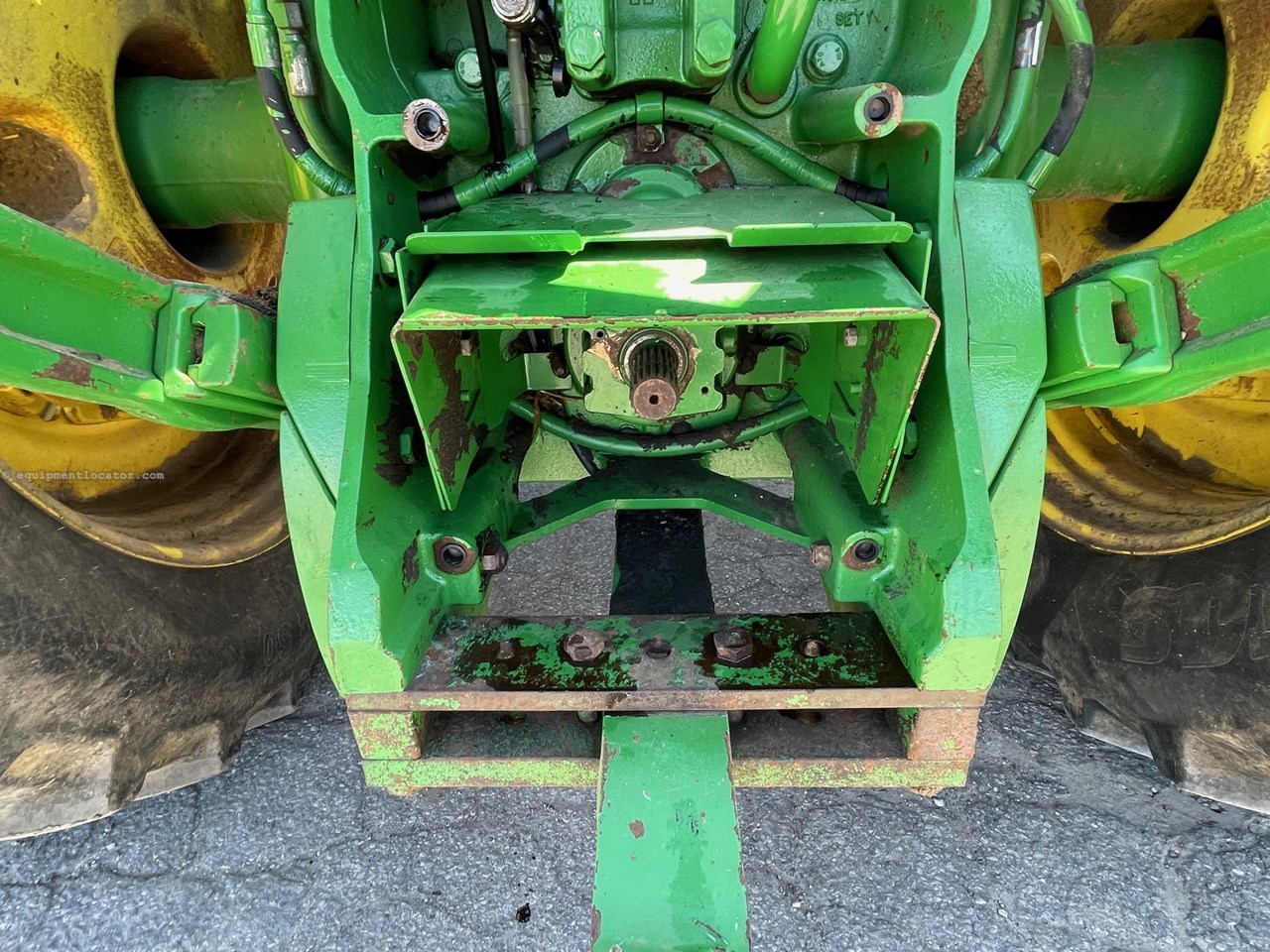 2013 John Deere 8285R Image 10