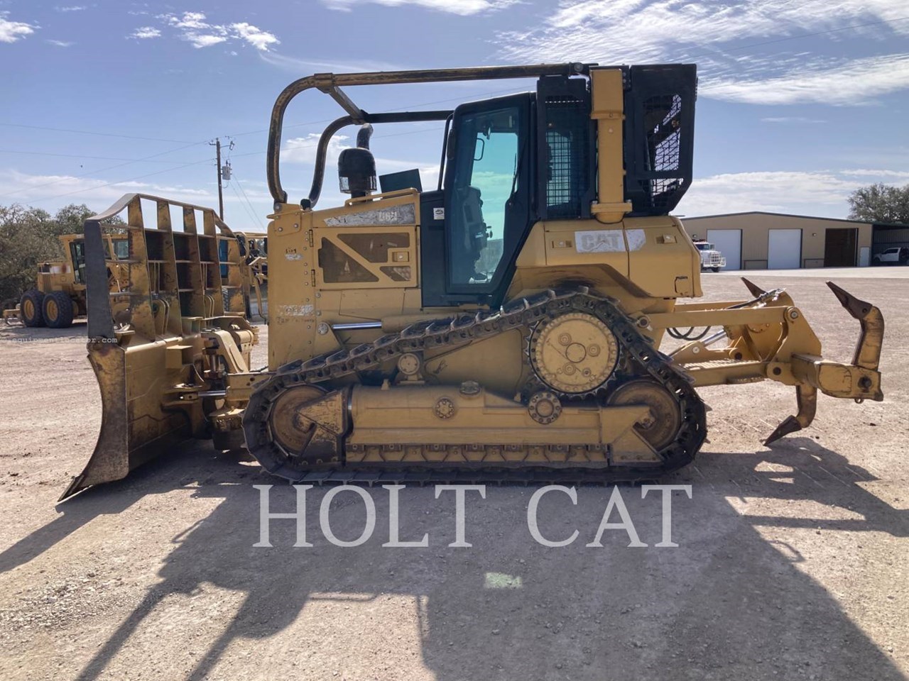 2012 Caterpillar D6NXL Image 11