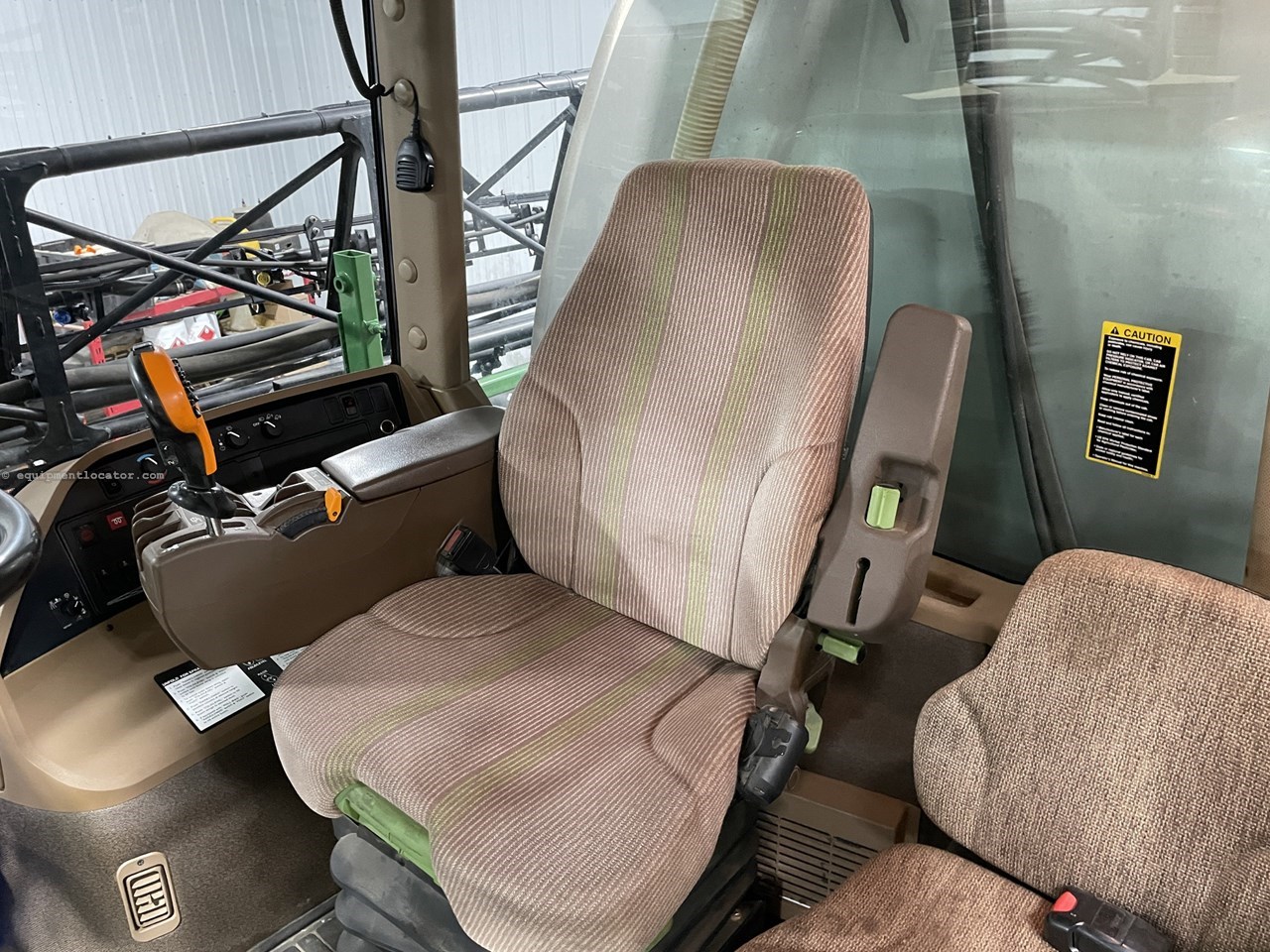 2013 John Deere 4830 Image 10