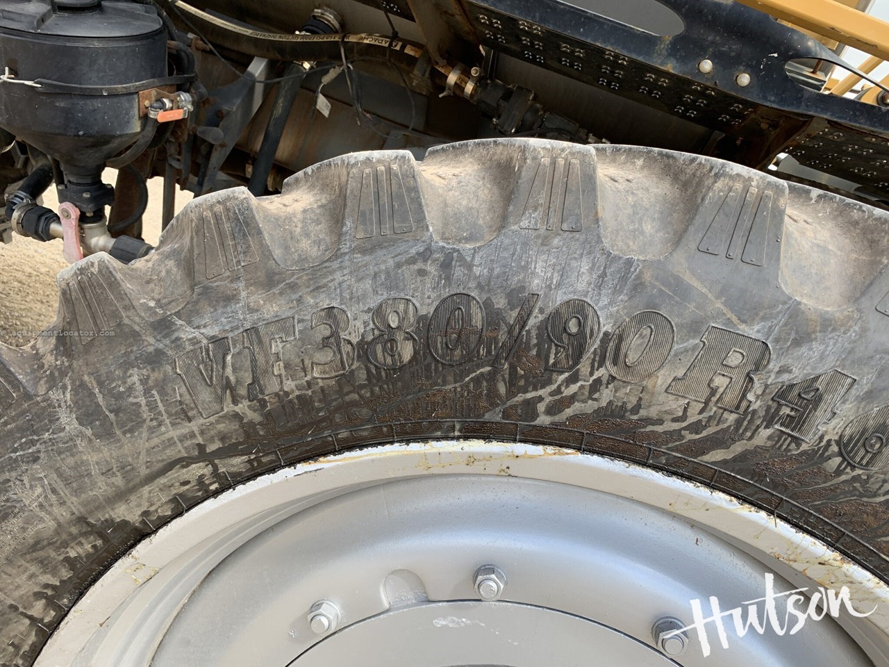 2013 RoGator RG1100 Image 10