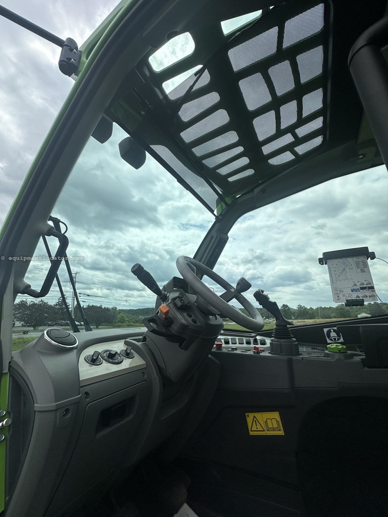 2022 Merlo 42.7 CS Image 9