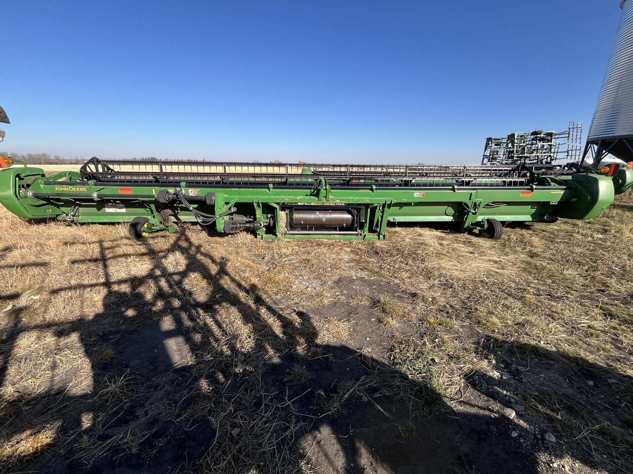 2010 John Deere 635D Image 4