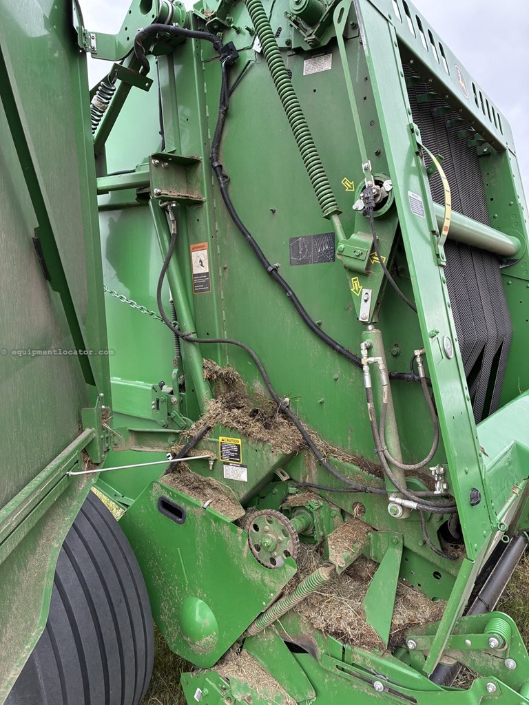 2018 John Deere 560M Image 10