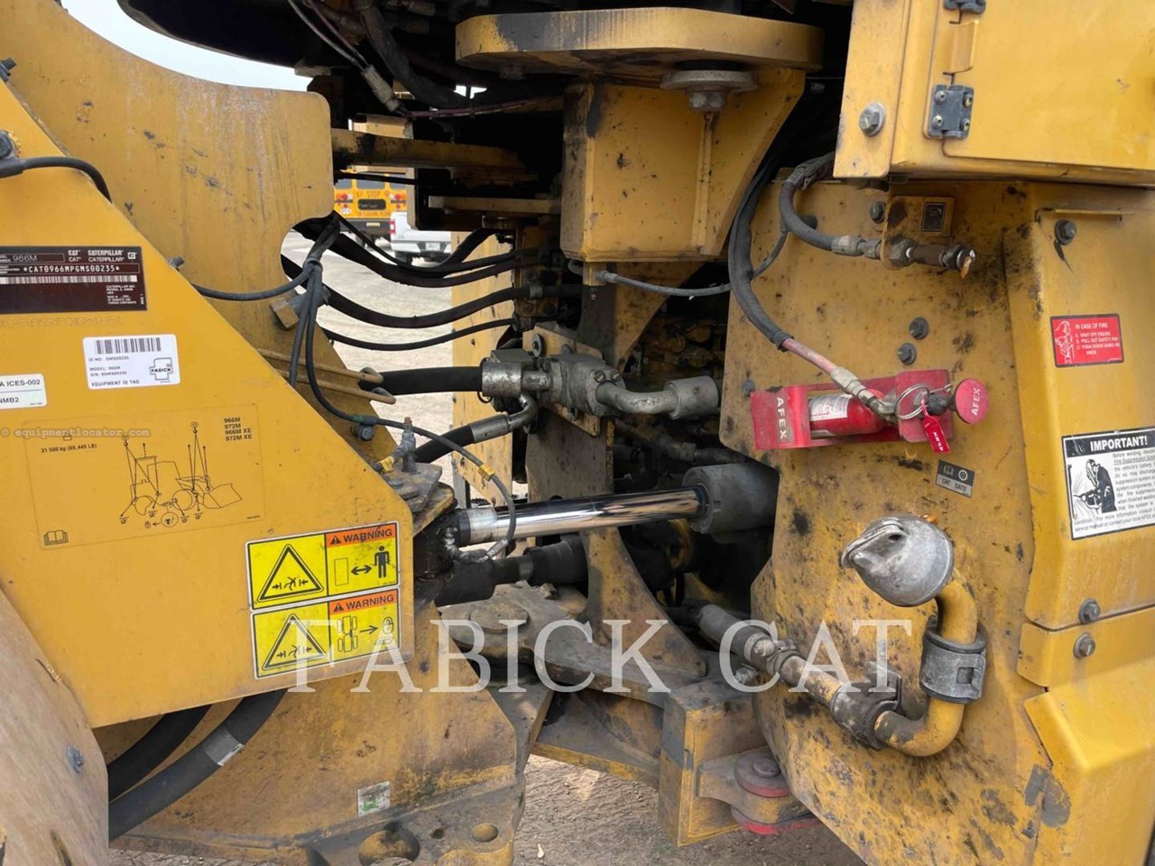 2019 Caterpillar 966M Image 10