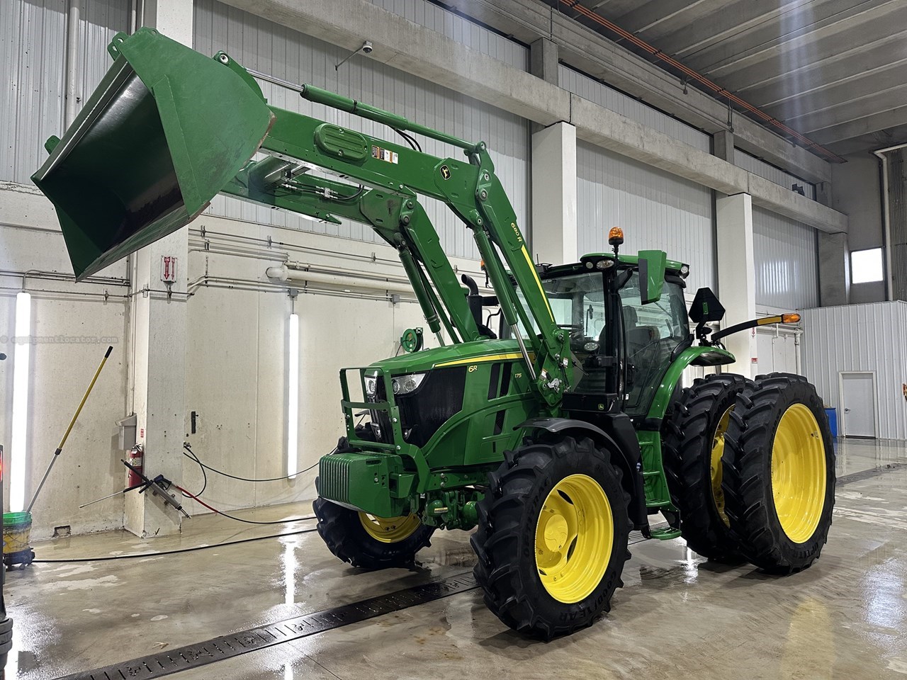 2023 John Deere 6R 175 Image 10