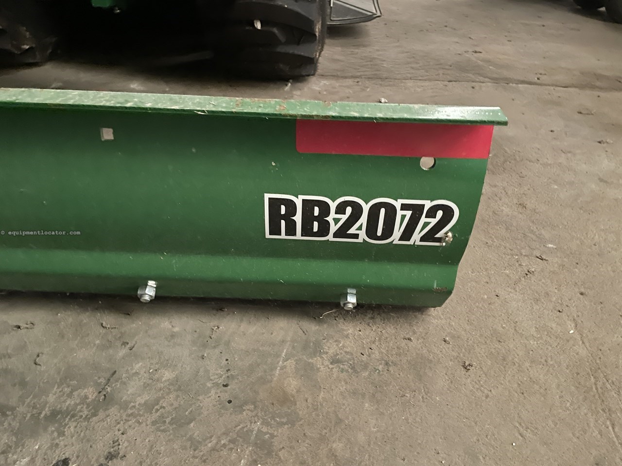 2022 John Deere 3033R Image 10