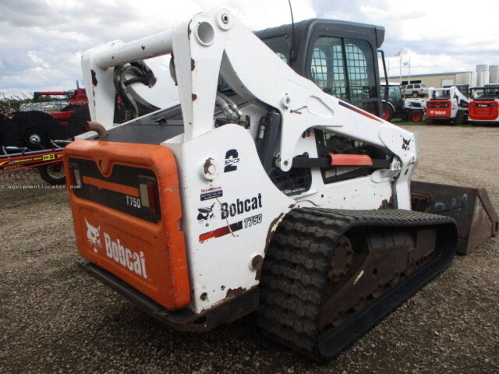 2013 Bobcat T750 Image 3