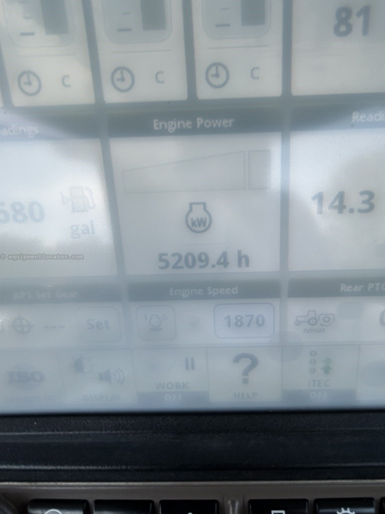 2014 John Deere 8295R Image 10