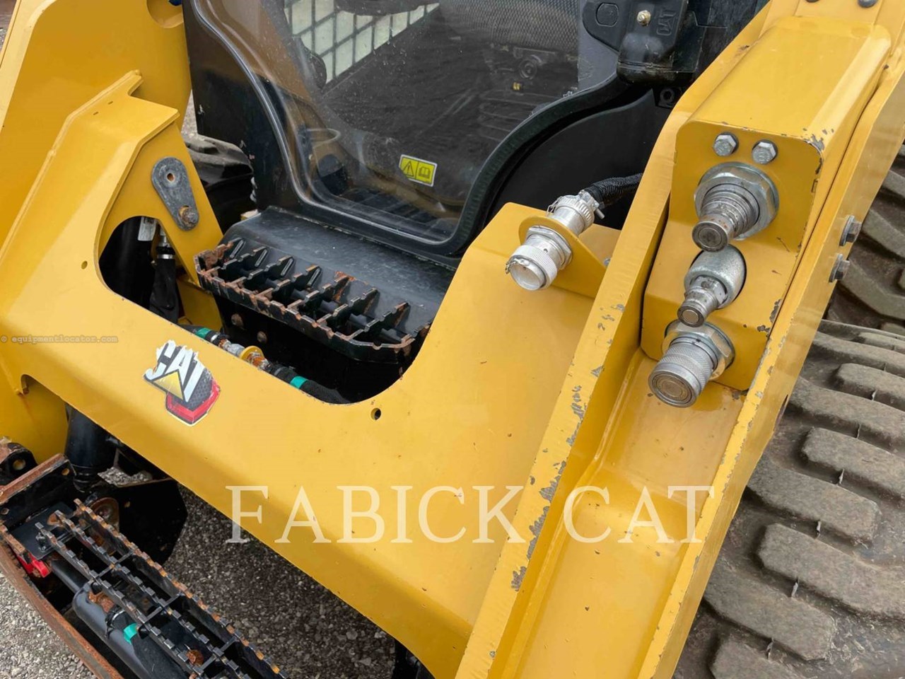 2023 Caterpillar 236D3 C3H2 Image 10