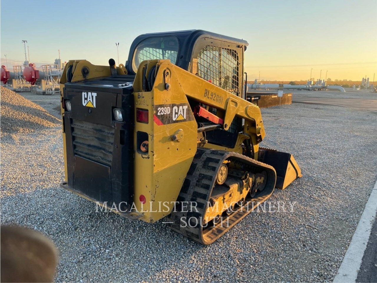 2018 Caterpillar 239D Image 3