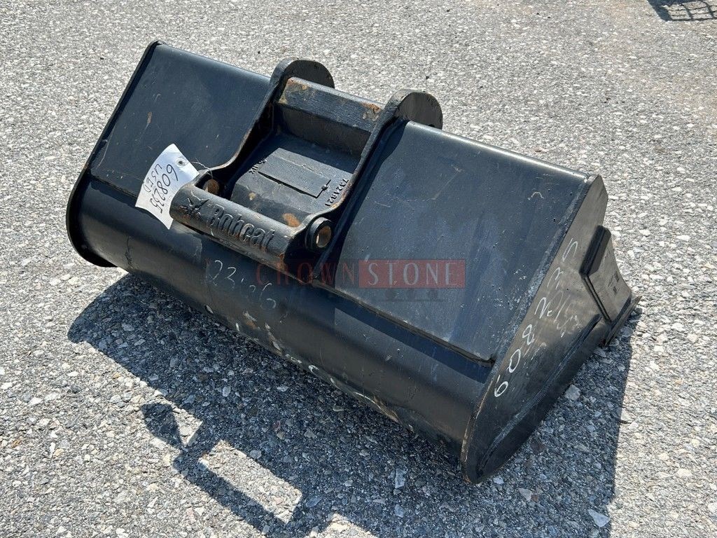 Bobcat 36" GRADING BUCKET Image 5