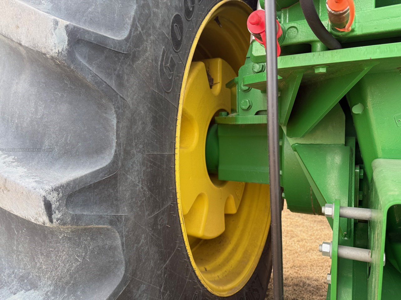 2020 John Deere 9420R Image 18