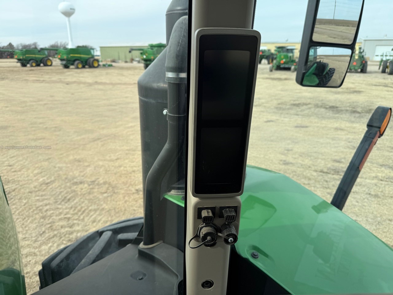 2020 John Deere 9420R Image 28