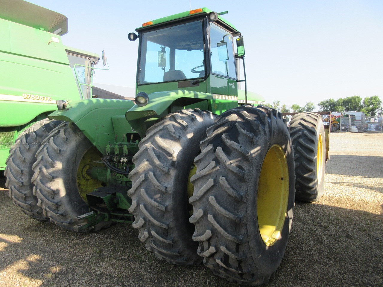 1979 John Deere 8640 Image 3