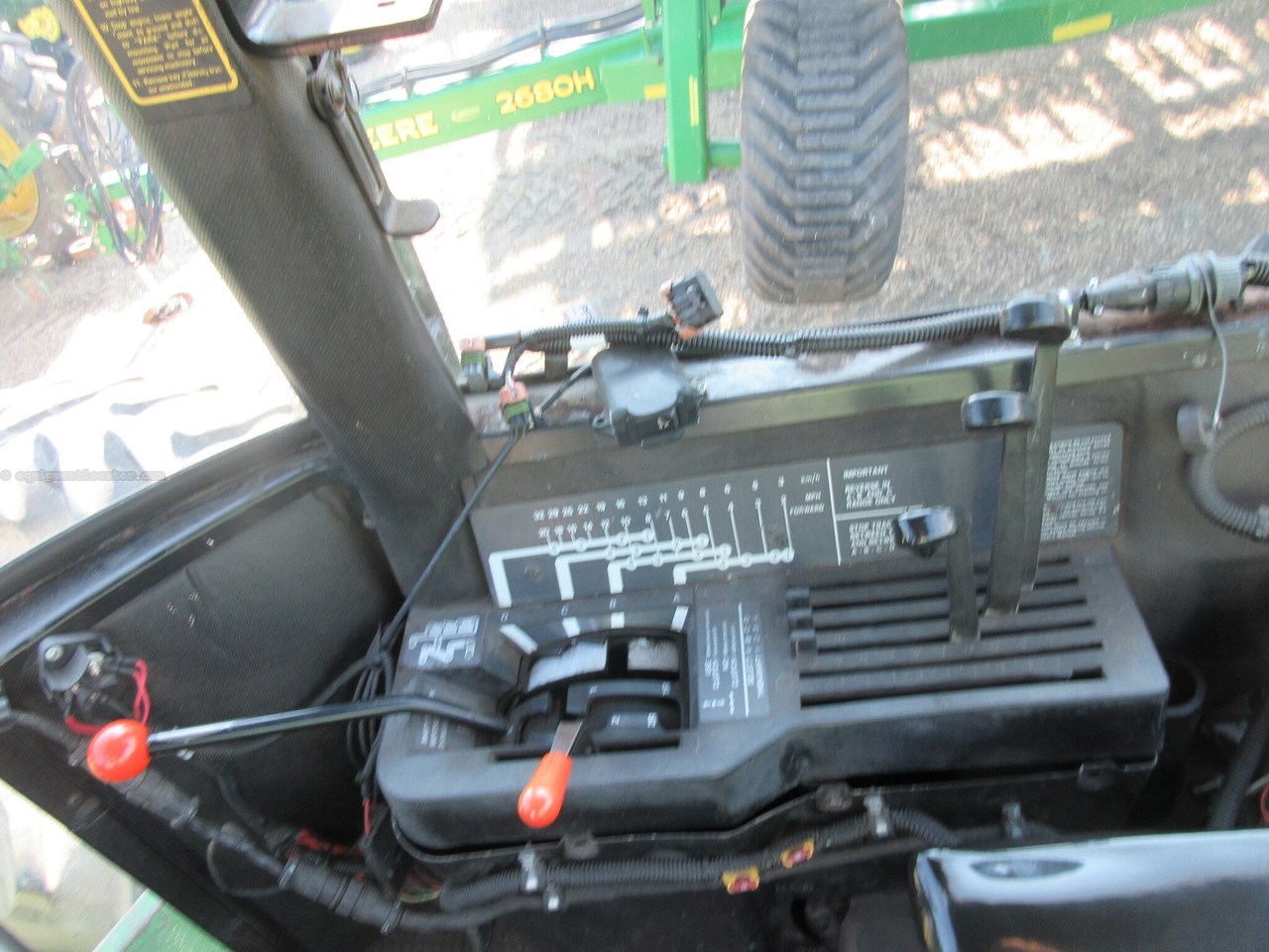 1979 John Deere 8640 Image 10