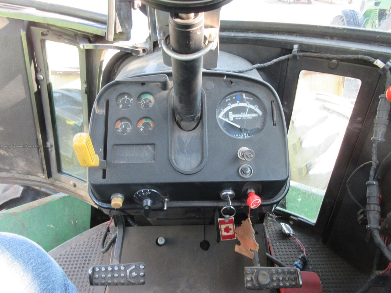 1979 John Deere 8640 Image 11