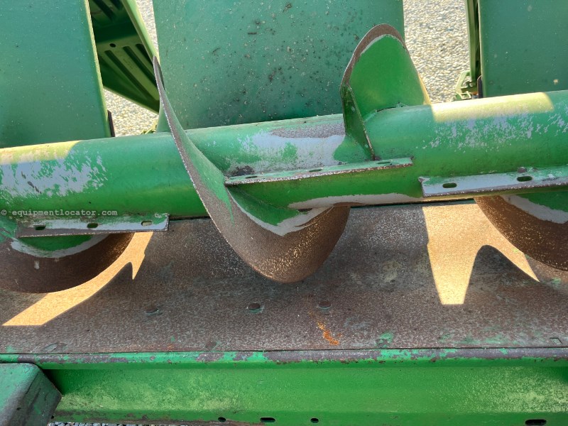 2007 John Deere 893 Image 10