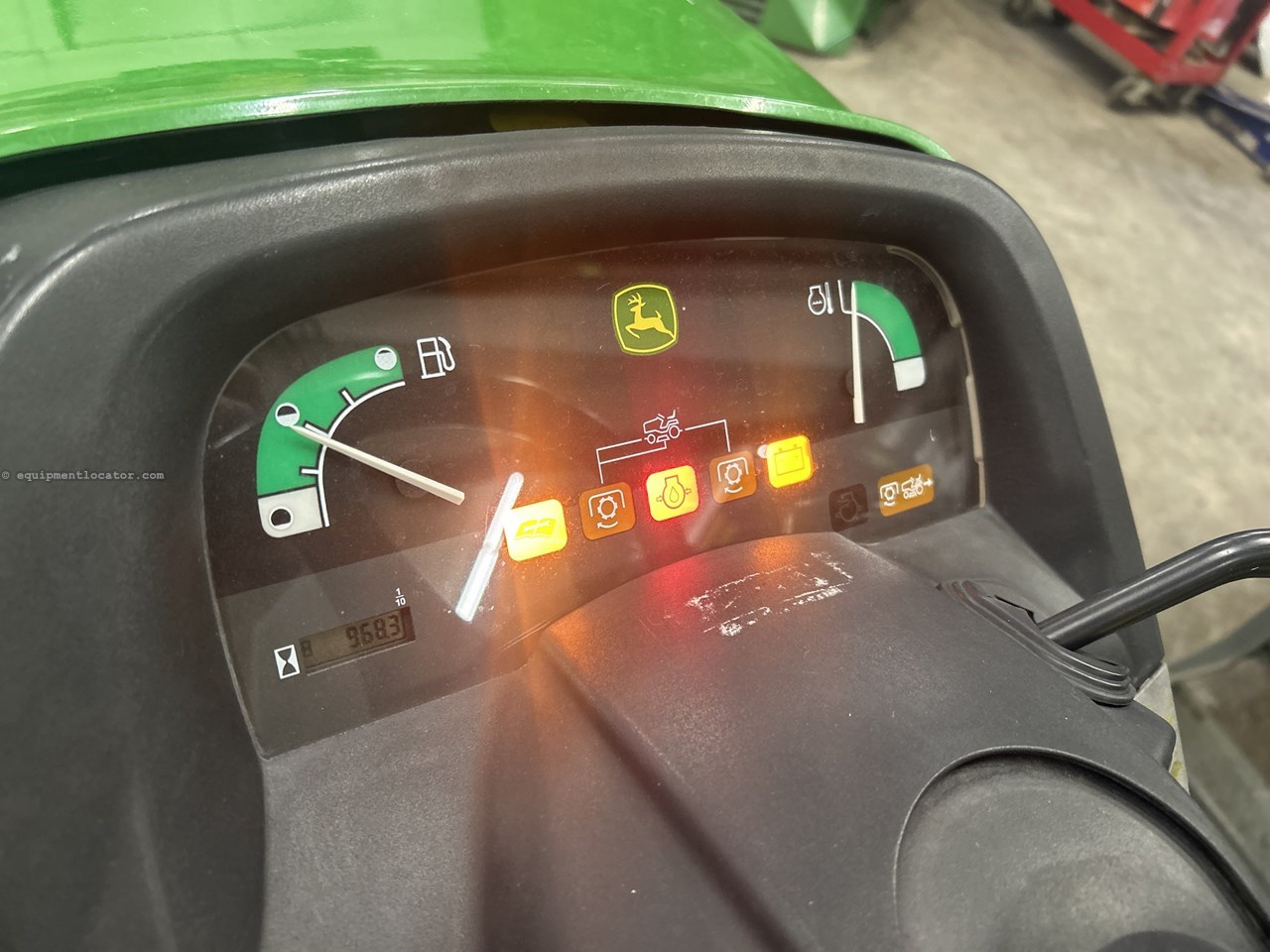 2002 John Deere X485 Image 10