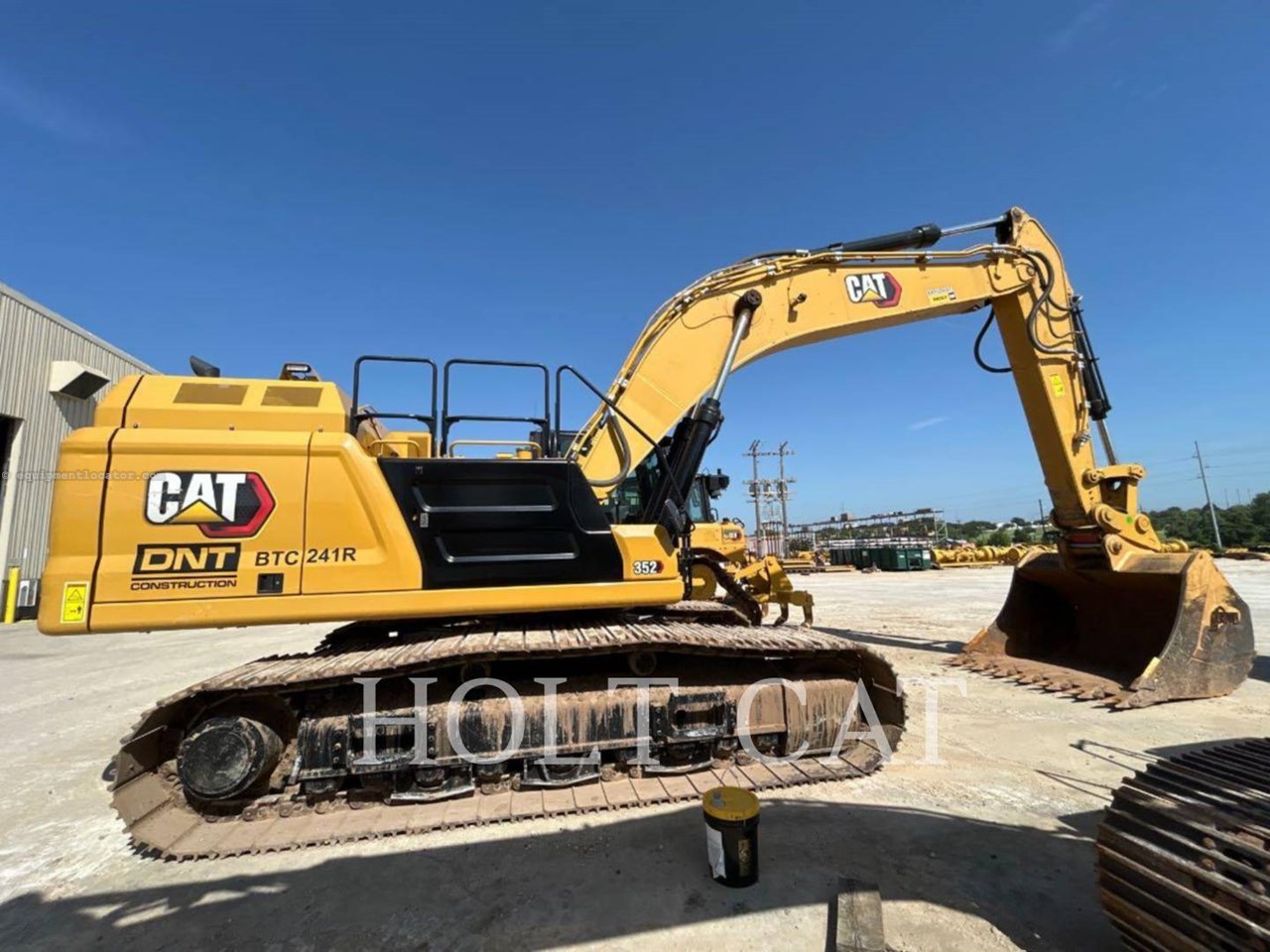 2024 Caterpillar 352 11 TC Image 2