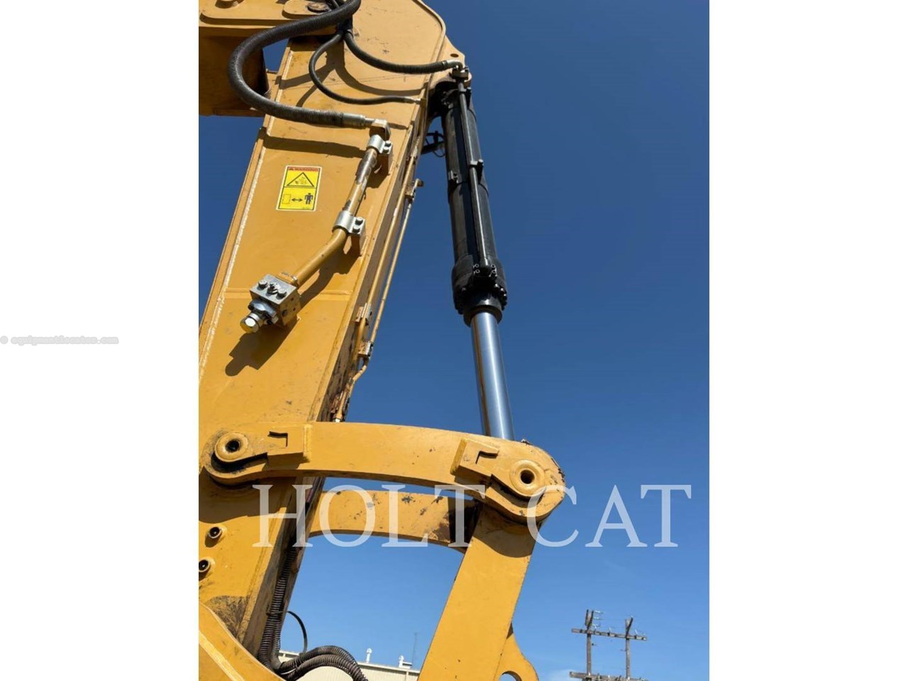 2024 Caterpillar 352 11 TC Image 11