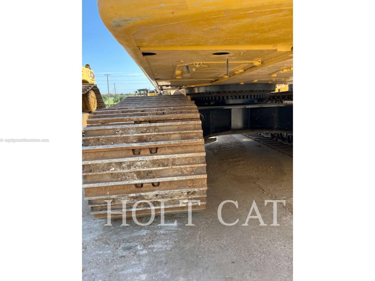 2024 Caterpillar 352 11 TC Image 18