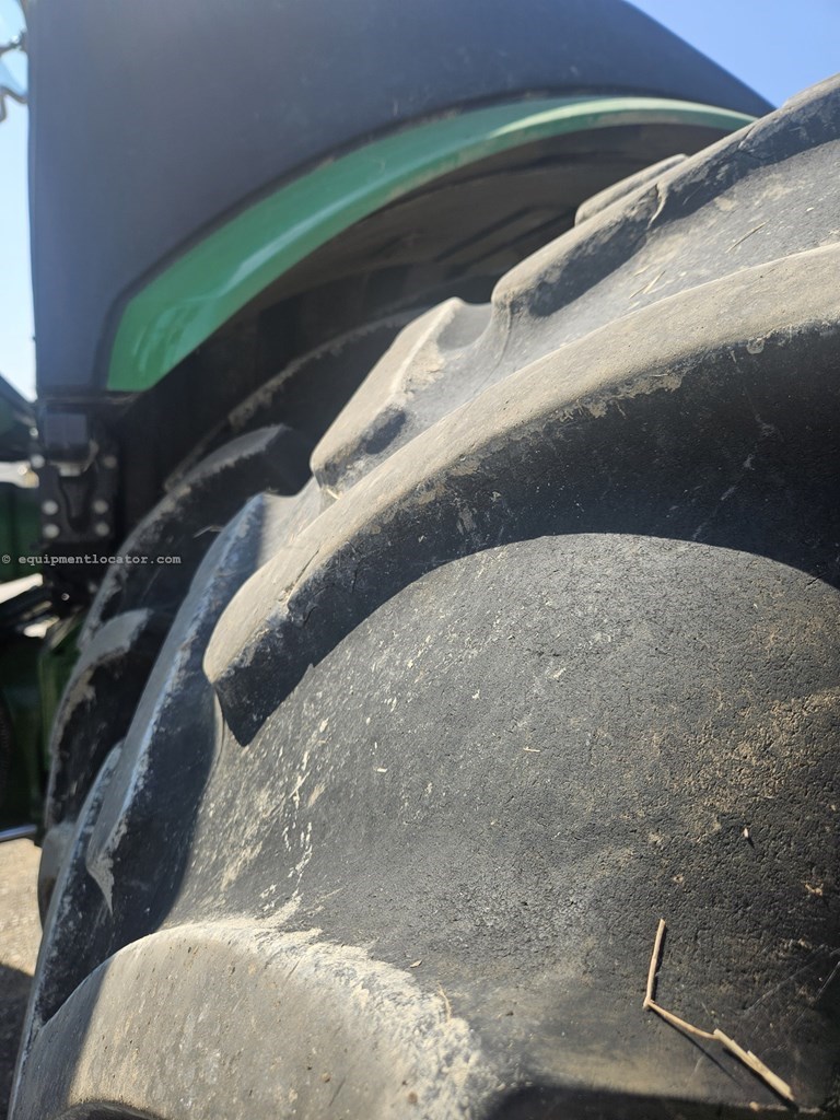 2017 John Deere 9420R Image 10