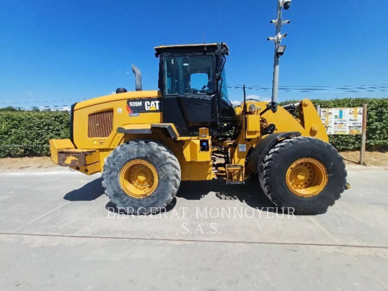 2019 Caterpillar 938M Image 10