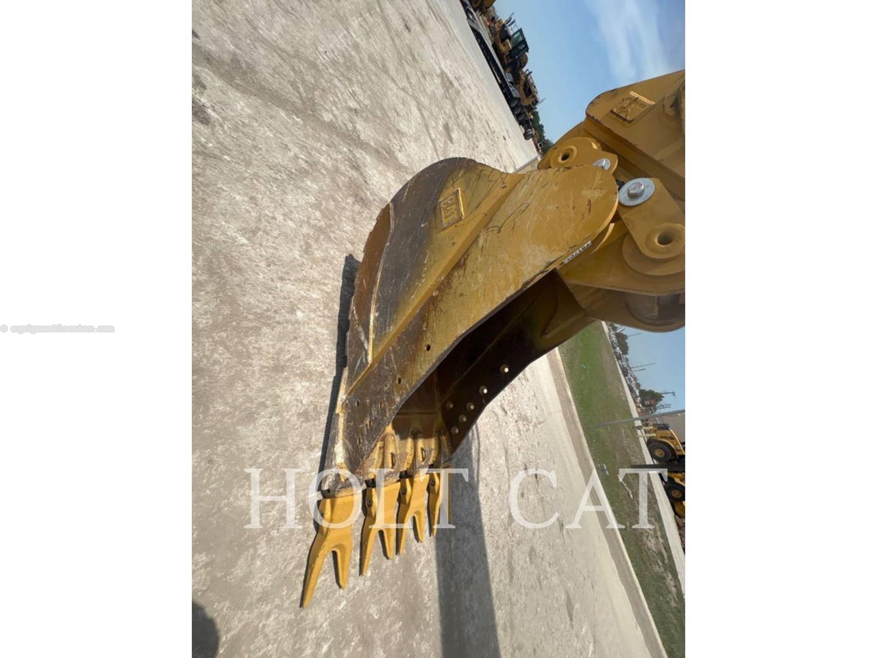 2023 Caterpillar 340 10 Image 10