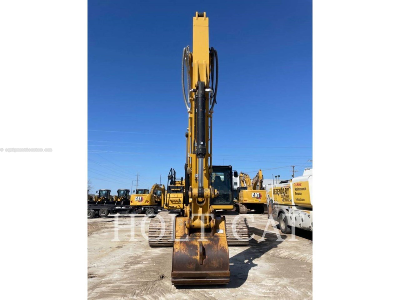 2024 Caterpillar 340 12 TC Image 3