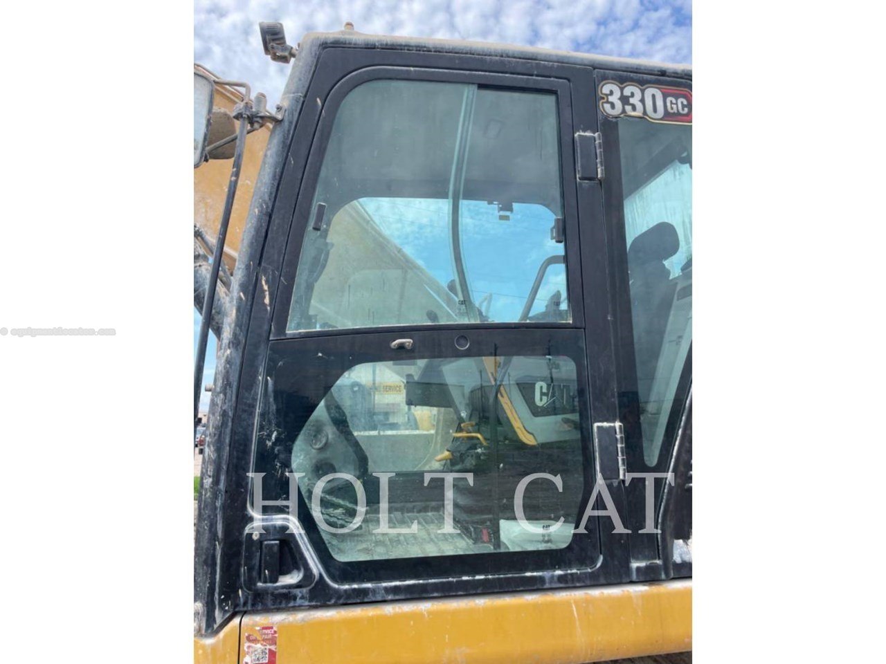 2024 Caterpillar 330GC Image 10