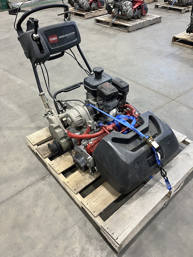 2013 Toro FLEX 2100 Image 2