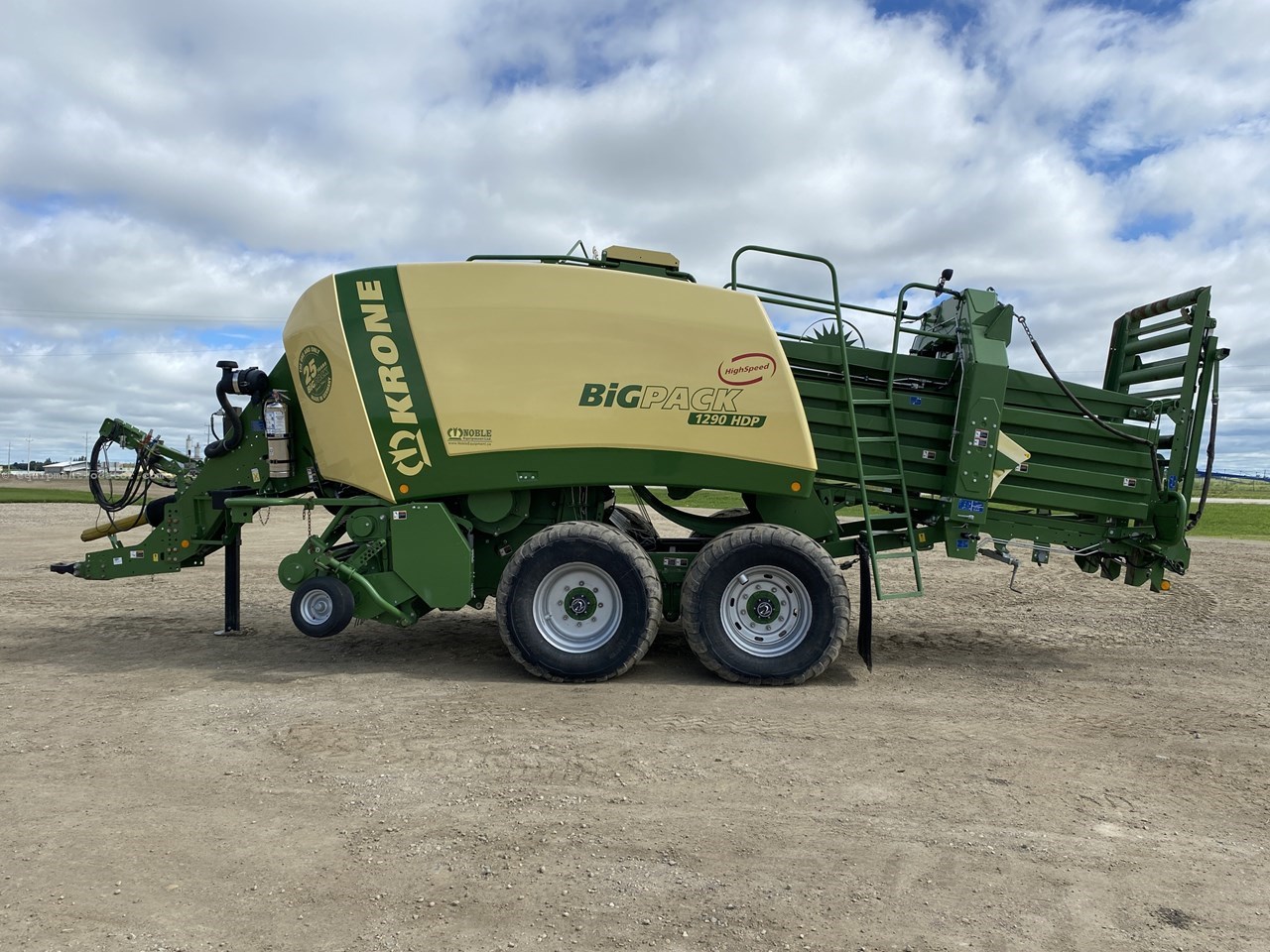 2019 Krone BP1290 Image 2