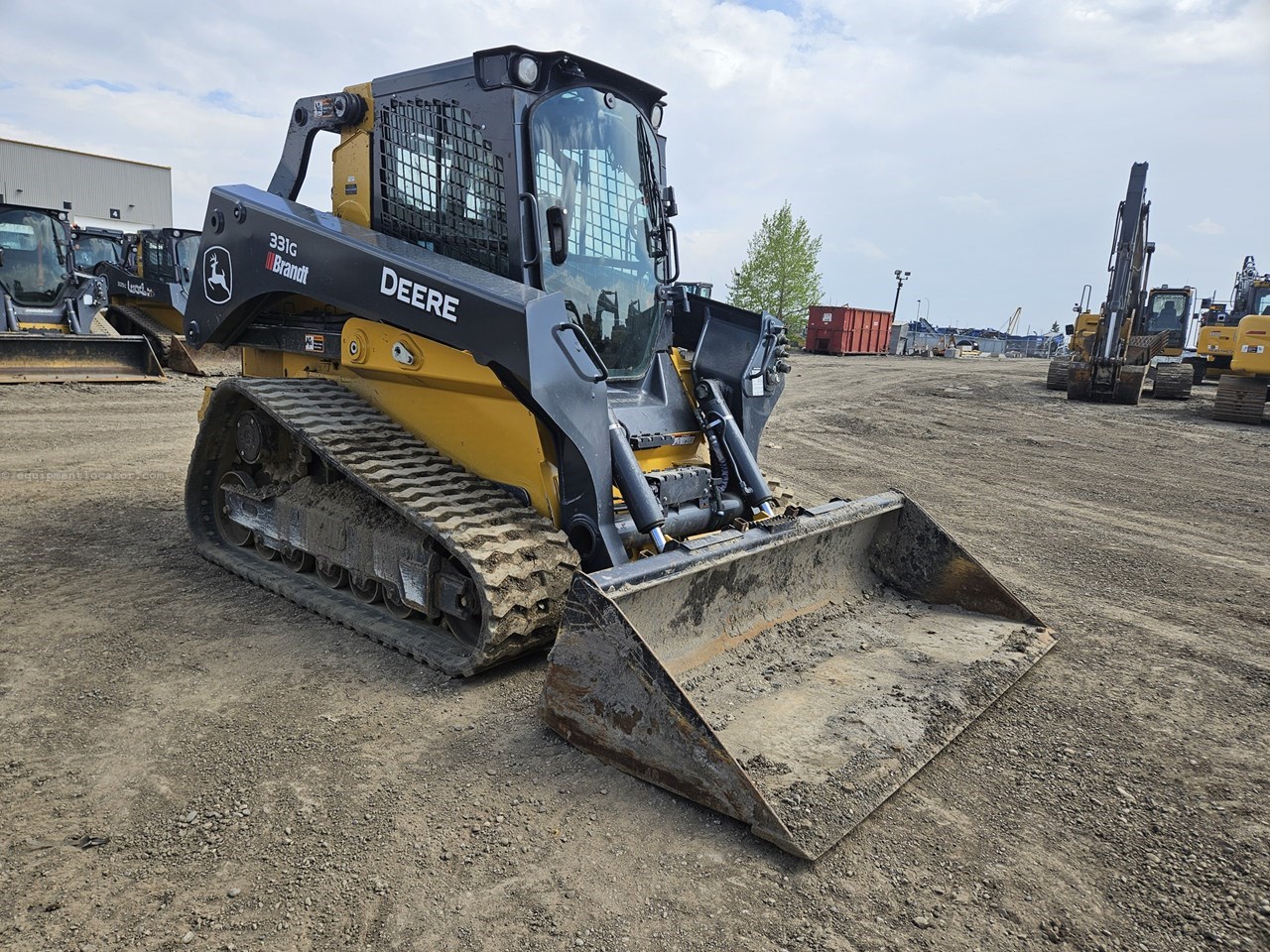 2022 John Deere 331G Image 2