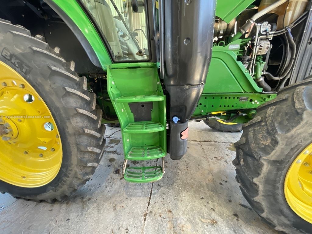 2022 John Deere 6175M Image 21
