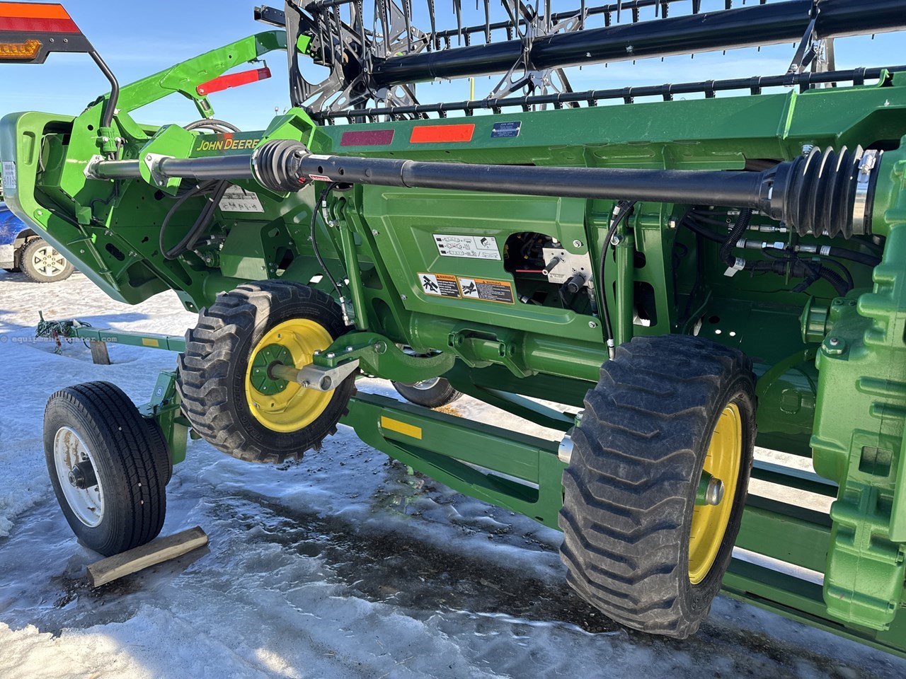 2024 John Deere HD35R Image 10