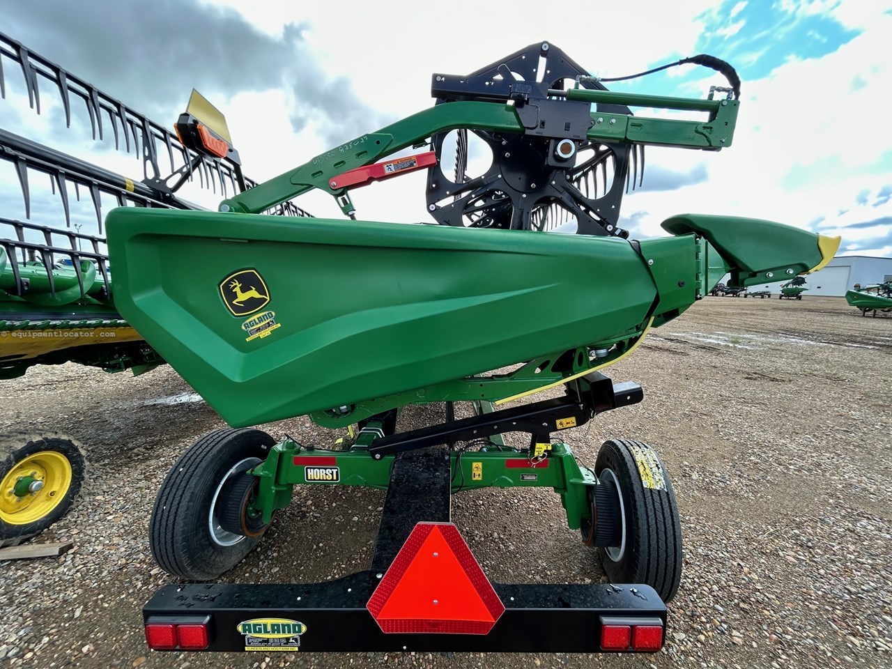 2023 John Deere HD35R Image 10