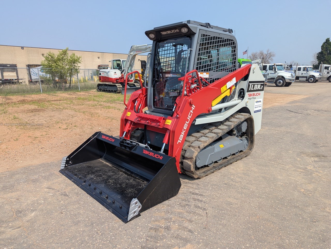 2025 Takeuchi TL8R2 Image 9
