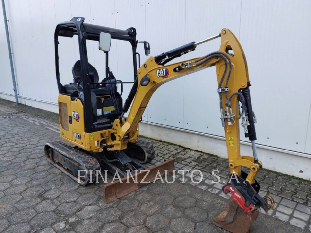 2021 Caterpillar 301.7D Image 4