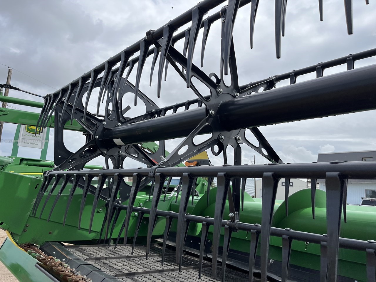 2022 John Deere HD45F Image 32