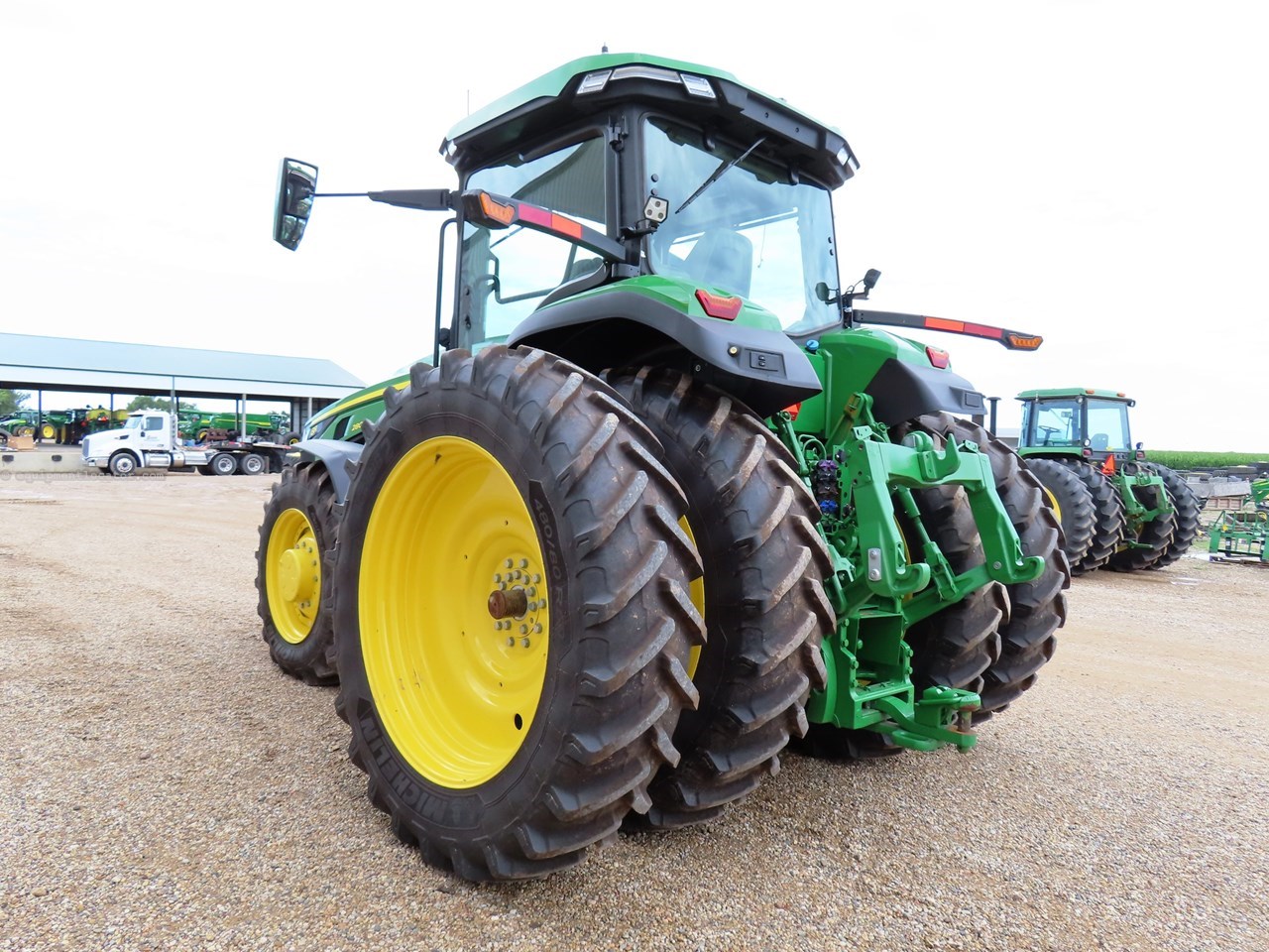 2024 John Deere 8R 280 Image 15