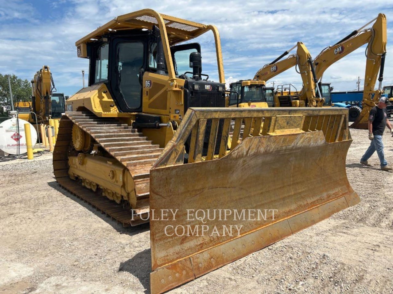 2021 Caterpillar D5-17LGVX Image 2
