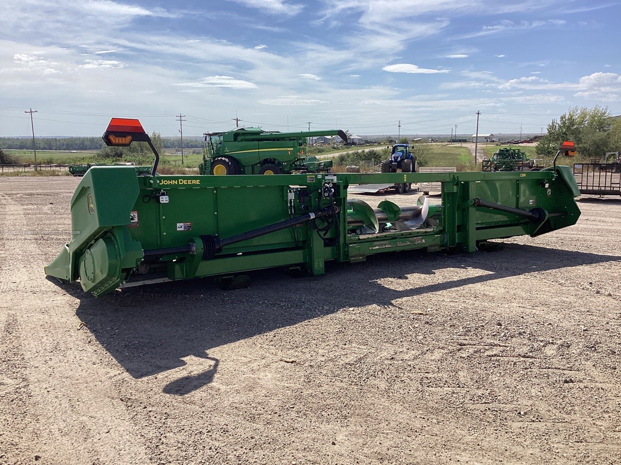 2022 John Deere C8R Image 10