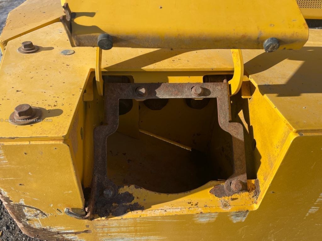 2017 John Deere 624K Image 30