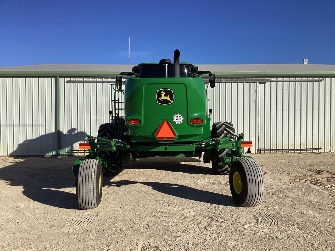 2023 John Deere W260R Image 10